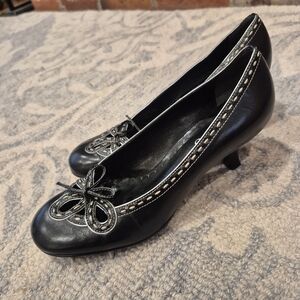 Franco Sarto Black Heels with Bow Accent